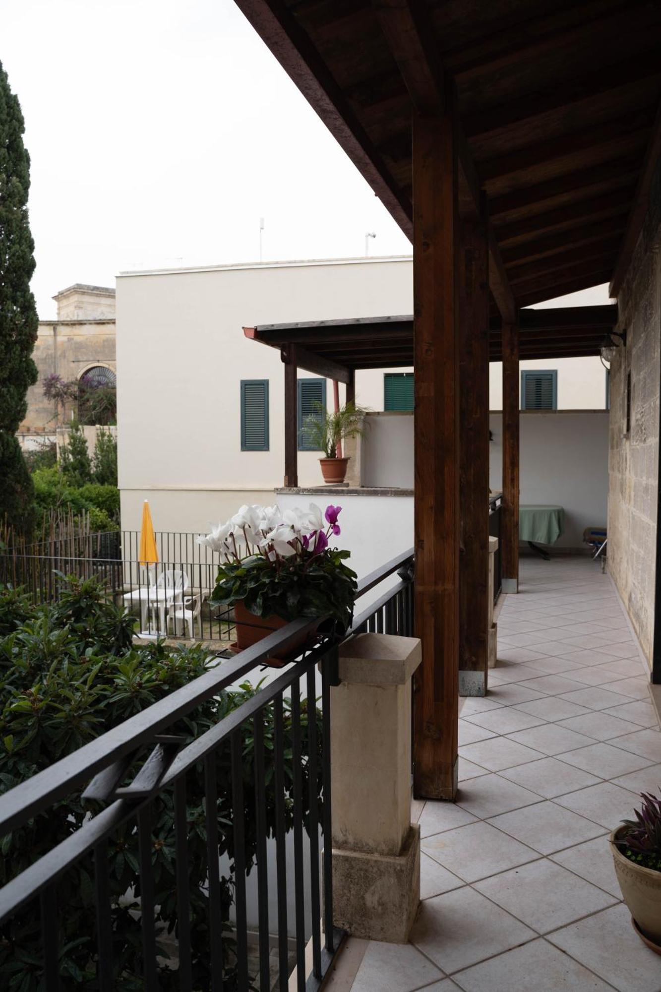 Victoria Apt - Historical Centre Lecce Exterior foto